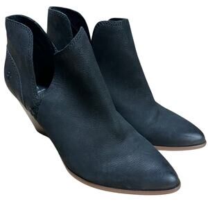 Frye Reina Cut Out Bootie Black Suede Women's Size 6.5M Excellent Used Condition